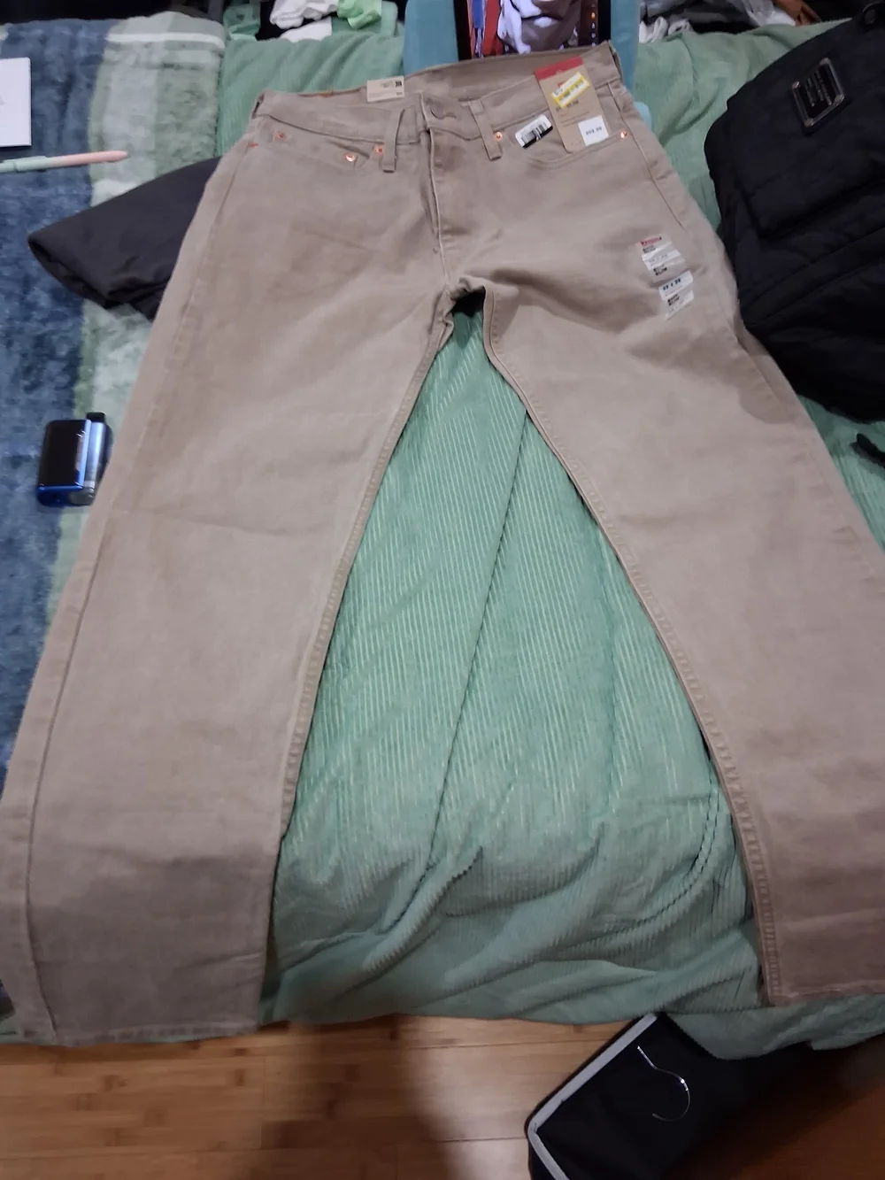 Levi's Men's Chino Pants in Light Khaki